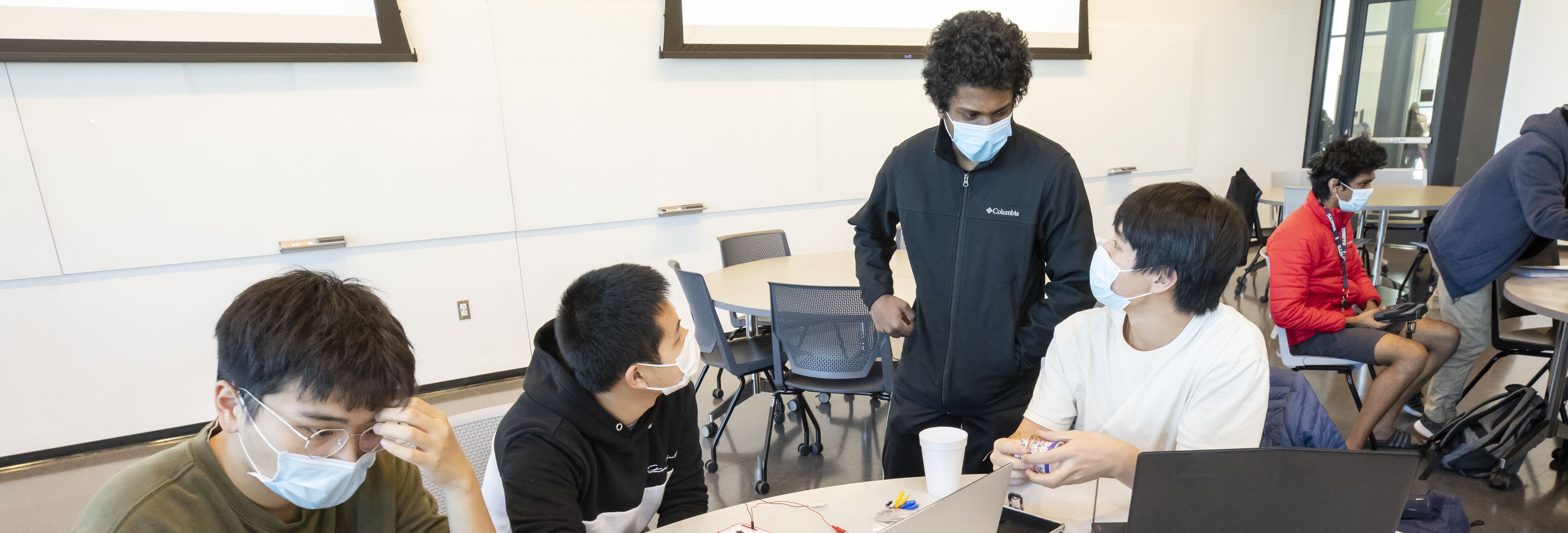 E & M and Optics | Physics Education Research Group | UIUC